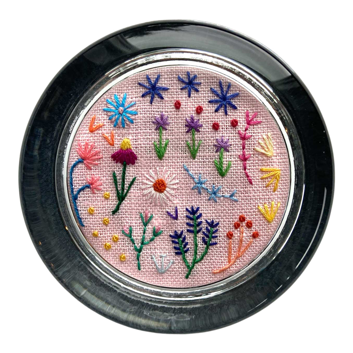 Image and embroidery design copyright Happy Cactus Designs LLC